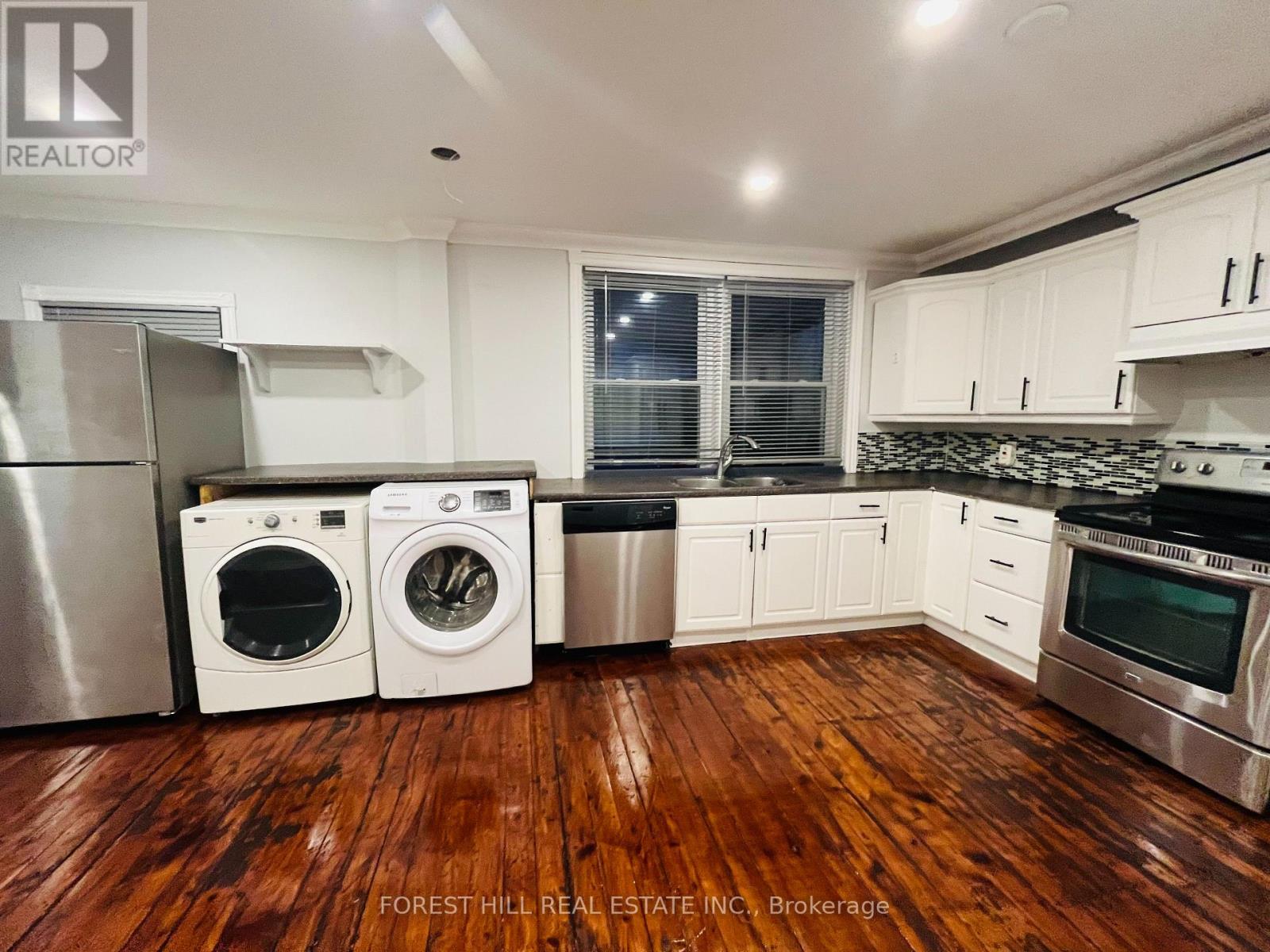 1396 Leighland Road A