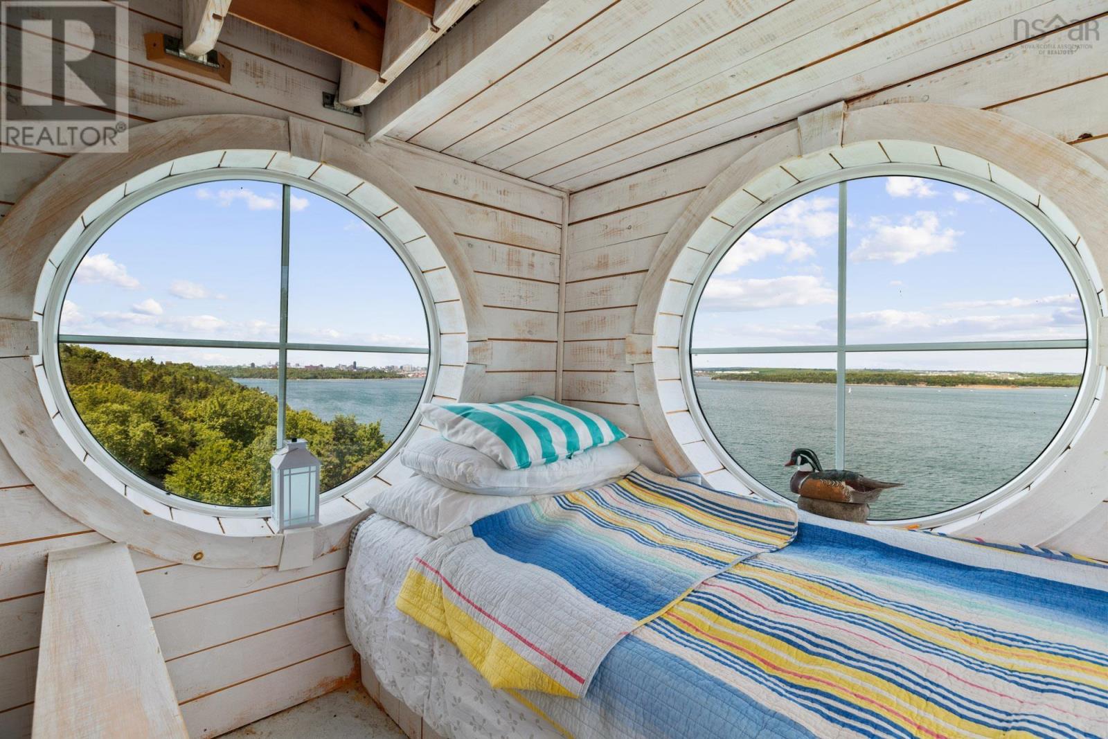 Property 33 of 46 of 4 York Redoubt Crescent