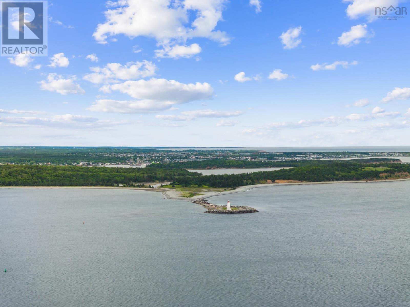 Property 45 of 46 of 4 York Redoubt Crescent