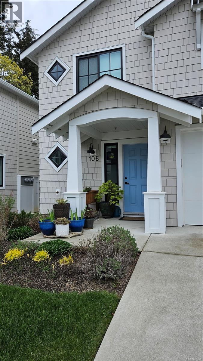 106 2096 Kennedy St, Sooke