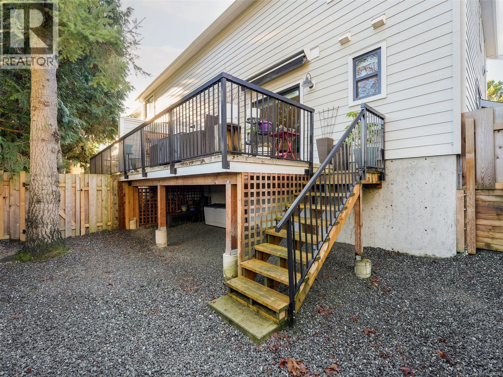106 2096 Kennedy St, Sooke