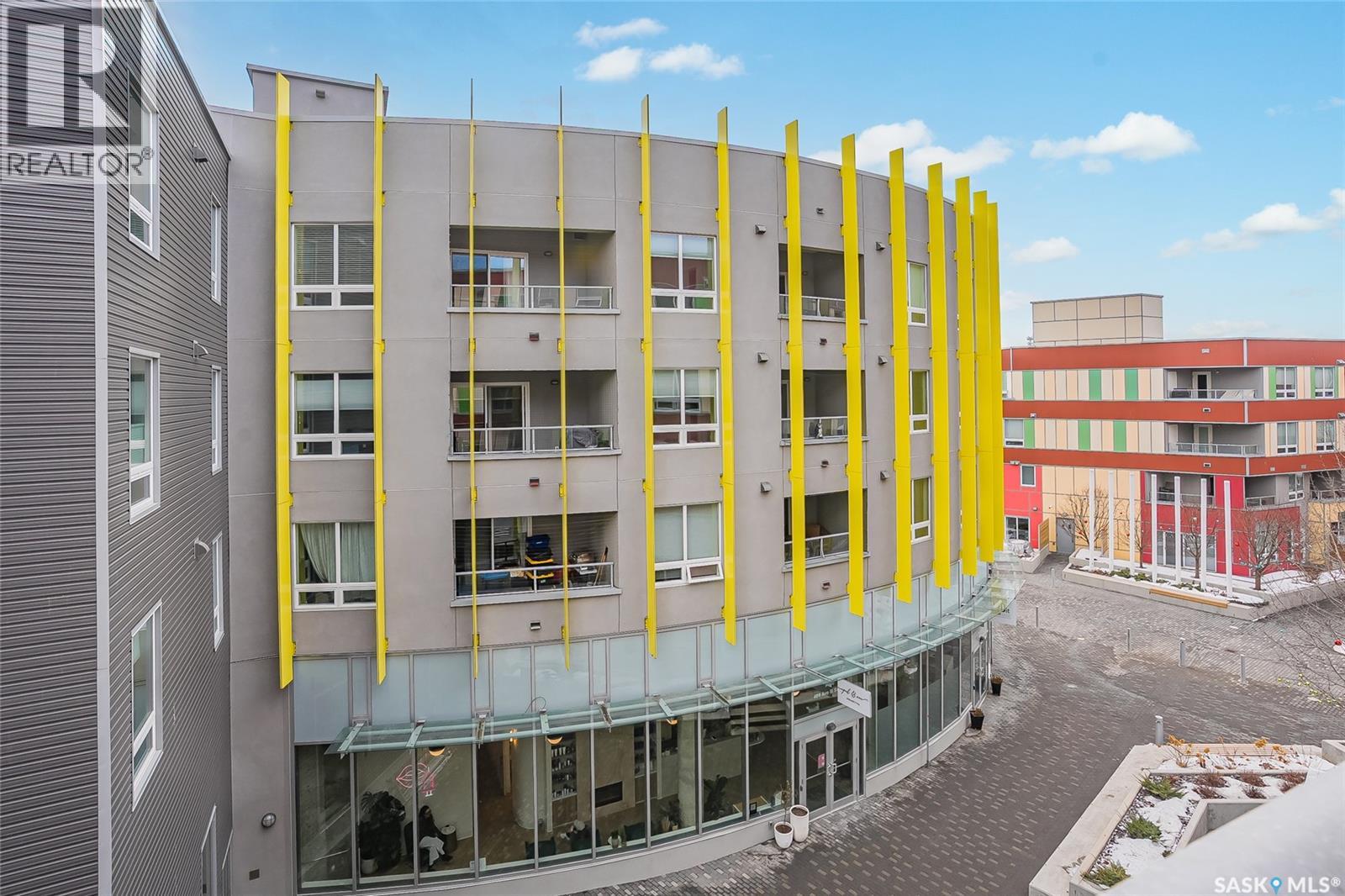 #325 404 C AVENUE S - 20