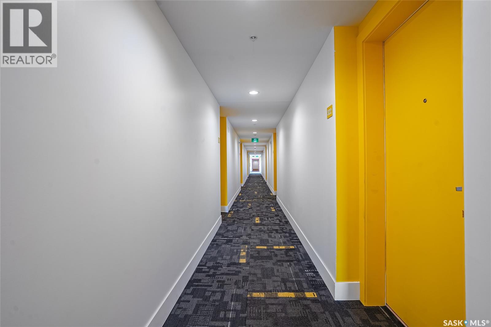 #325 404 C AVENUE S - 21