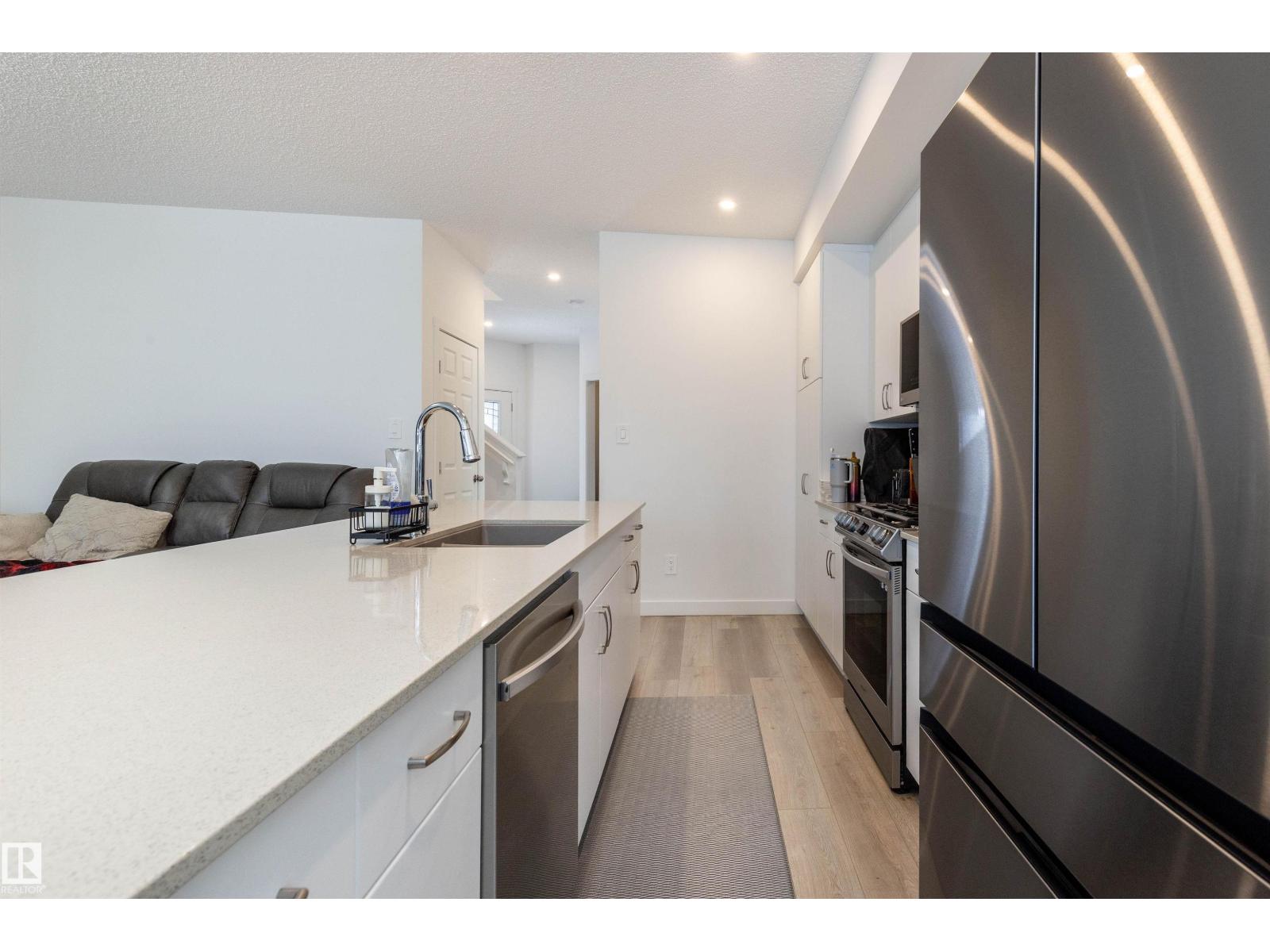 42 JENNIFER CR, St. Albert