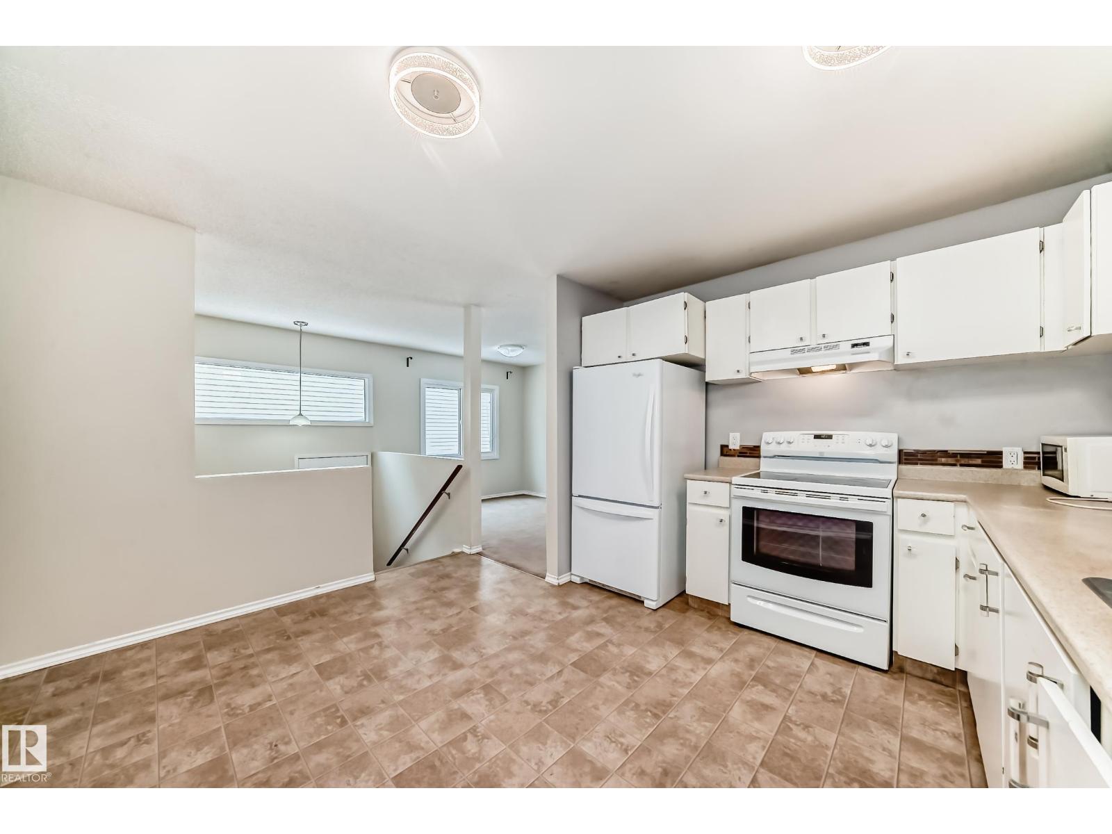 5308 20 AV NW, Edmonton