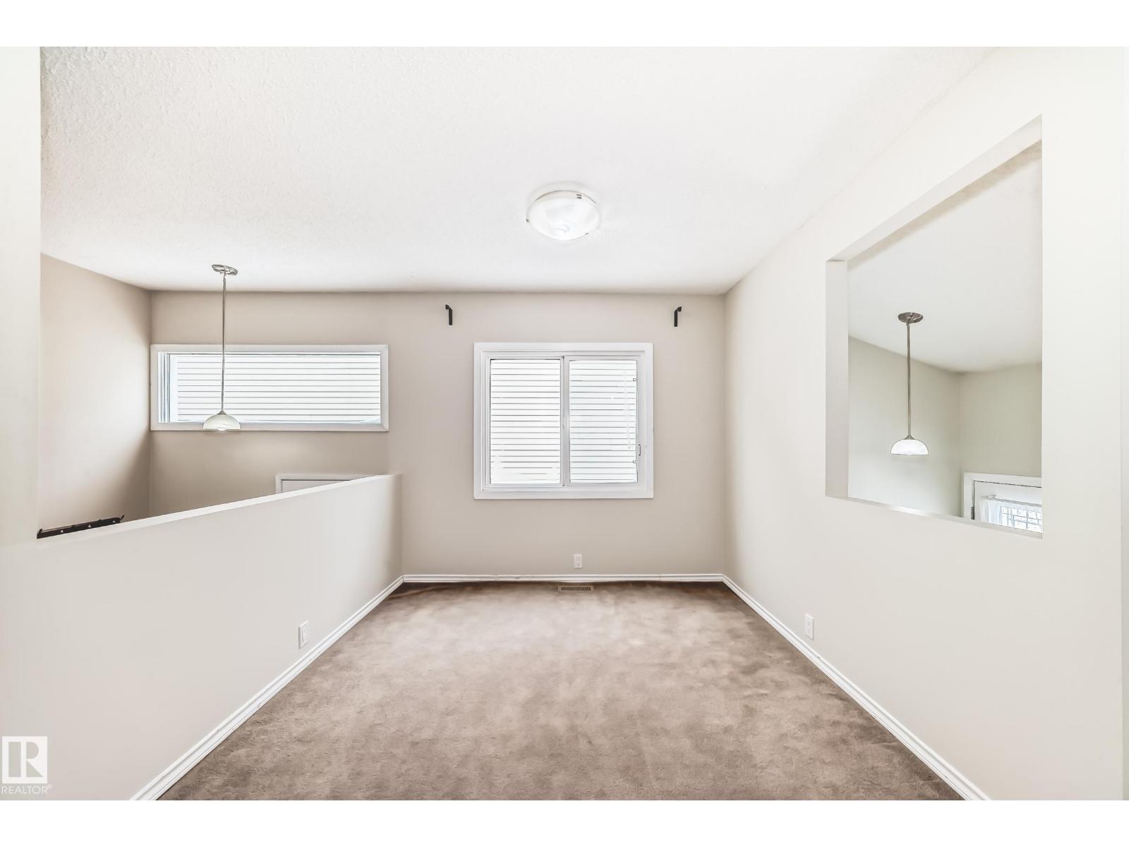 5308 20 AV NW, Edmonton