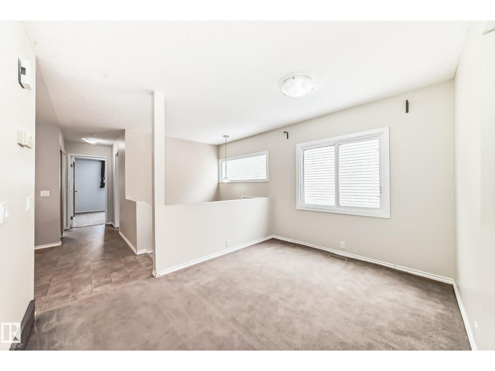 5308 20 AV NW, Edmonton