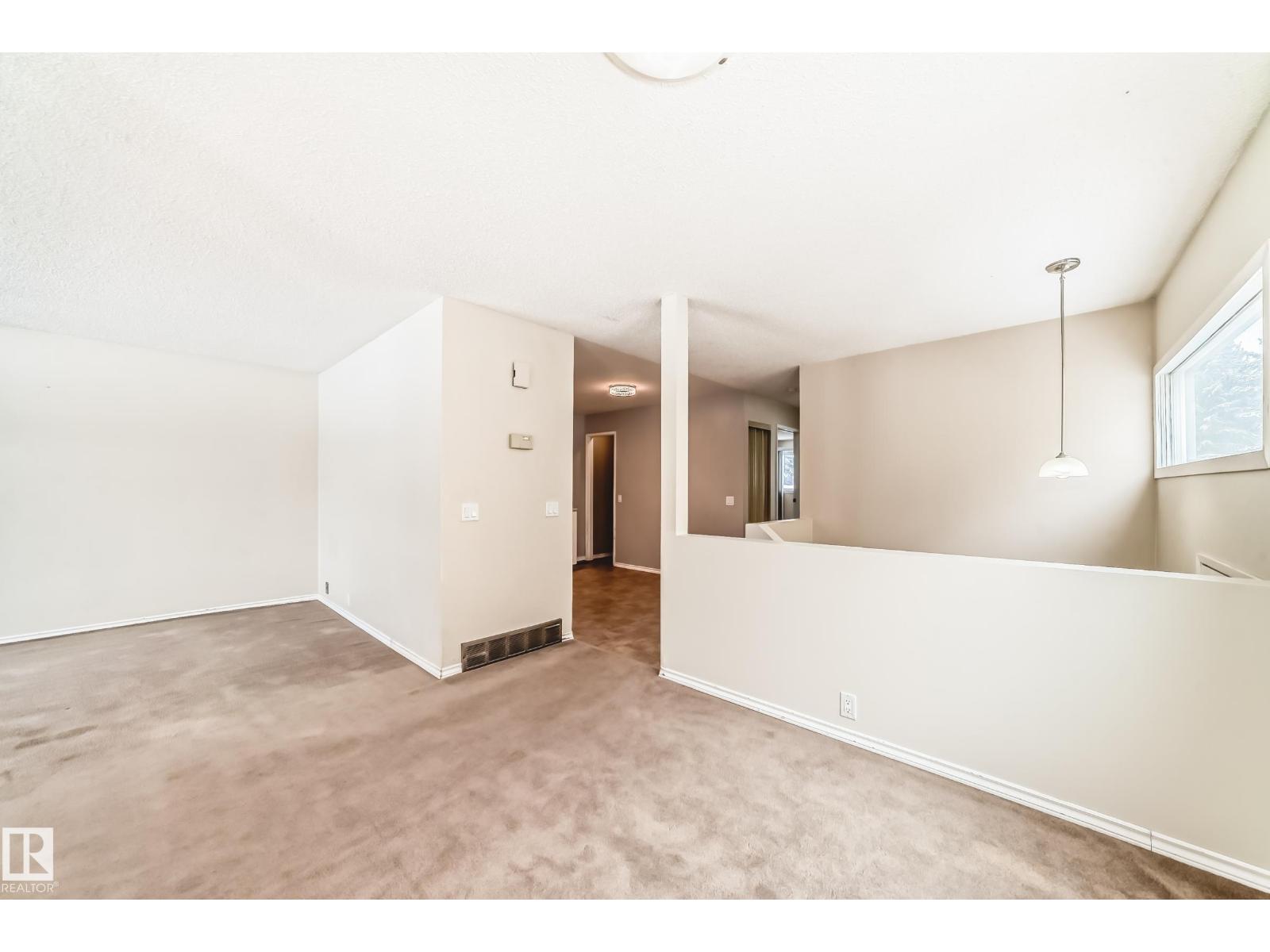 5308 20 AV NW, Edmonton