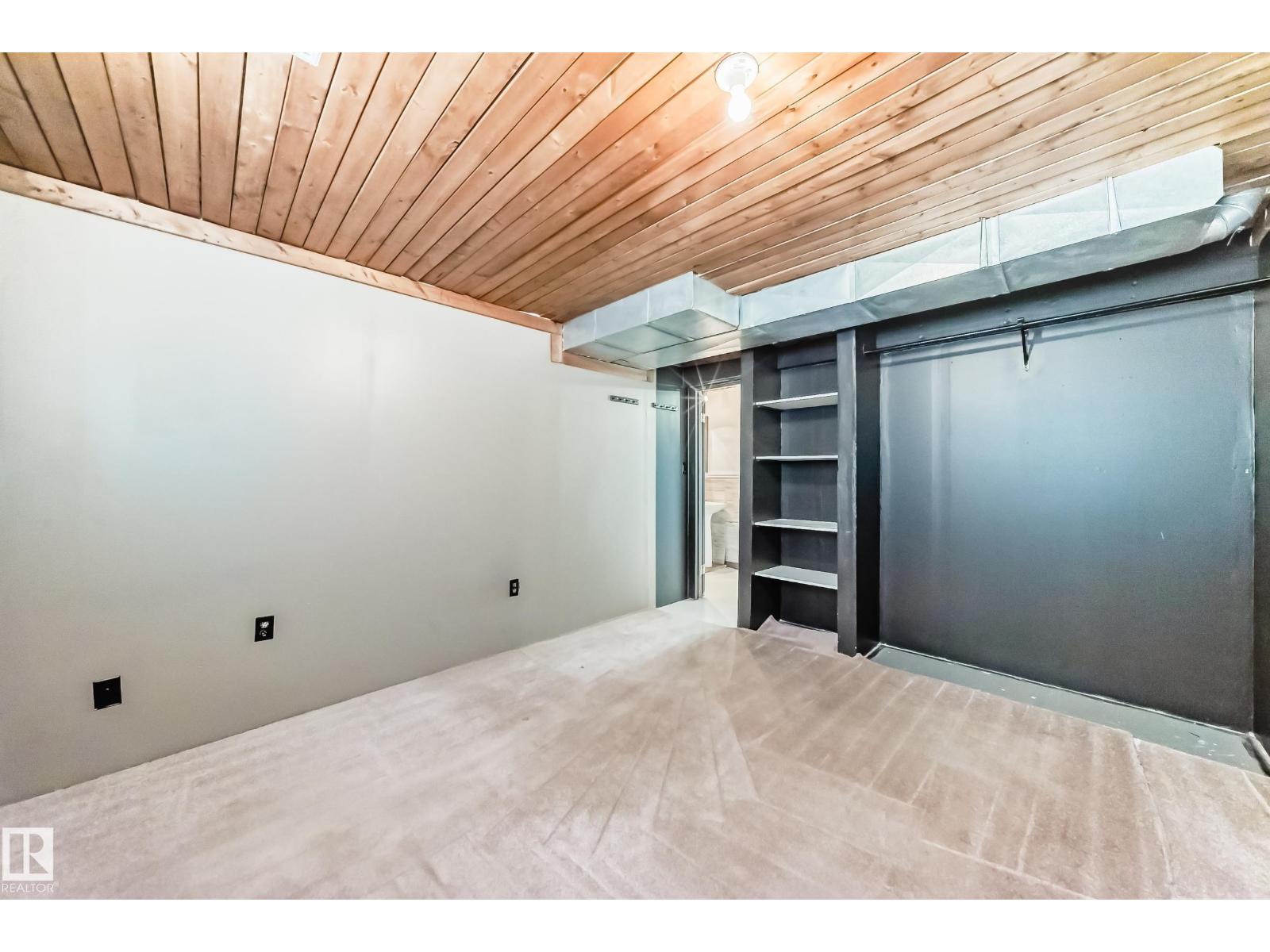 5308 20 AV NW, Edmonton