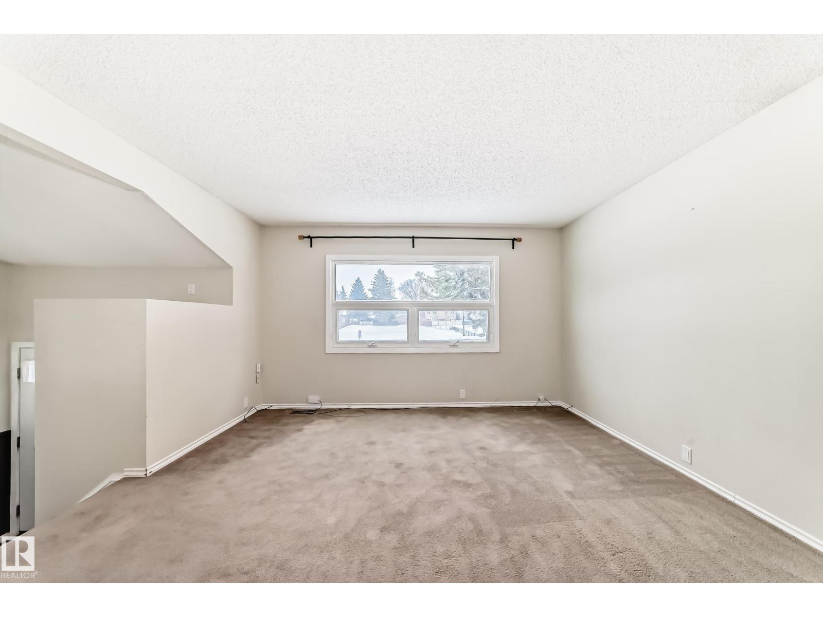 5308 20 AV NW, Edmonton