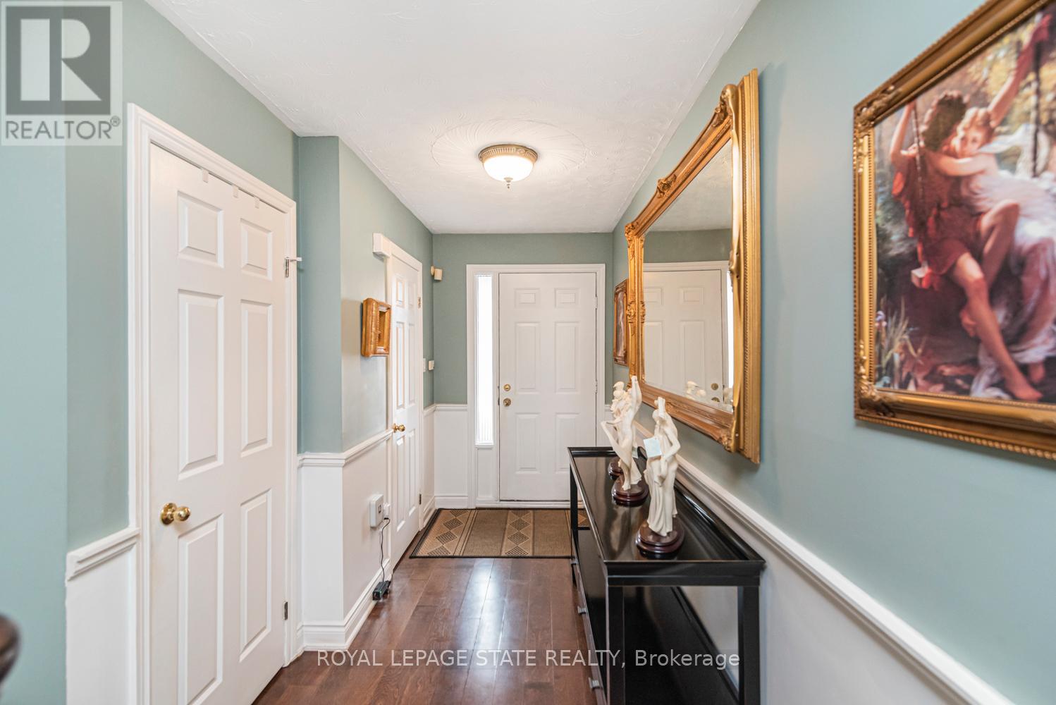 #22 255 MOUNT ALBION ROAD - 7