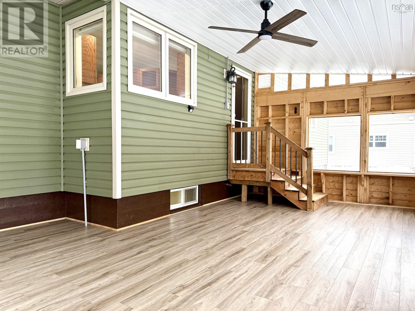 Property 31 of 50 of 27 Regent Street