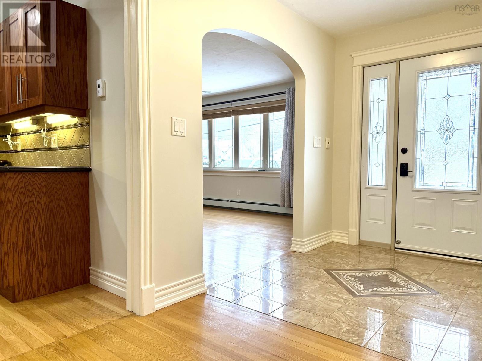 Property 8 of 50 of 27 Regent Street