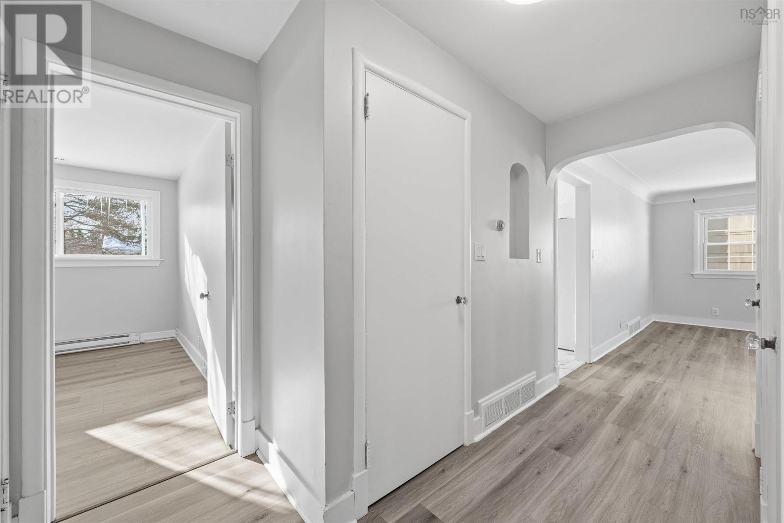 Property 24 of 49 of 56 Whitman Court