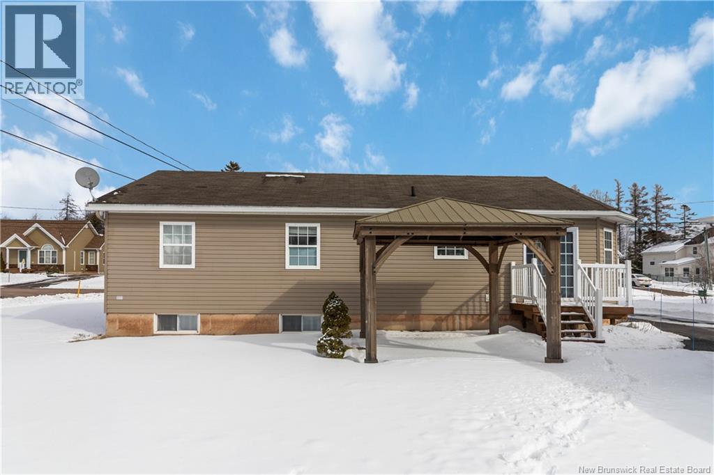 16 CROWBUSH CRESCENT - 29