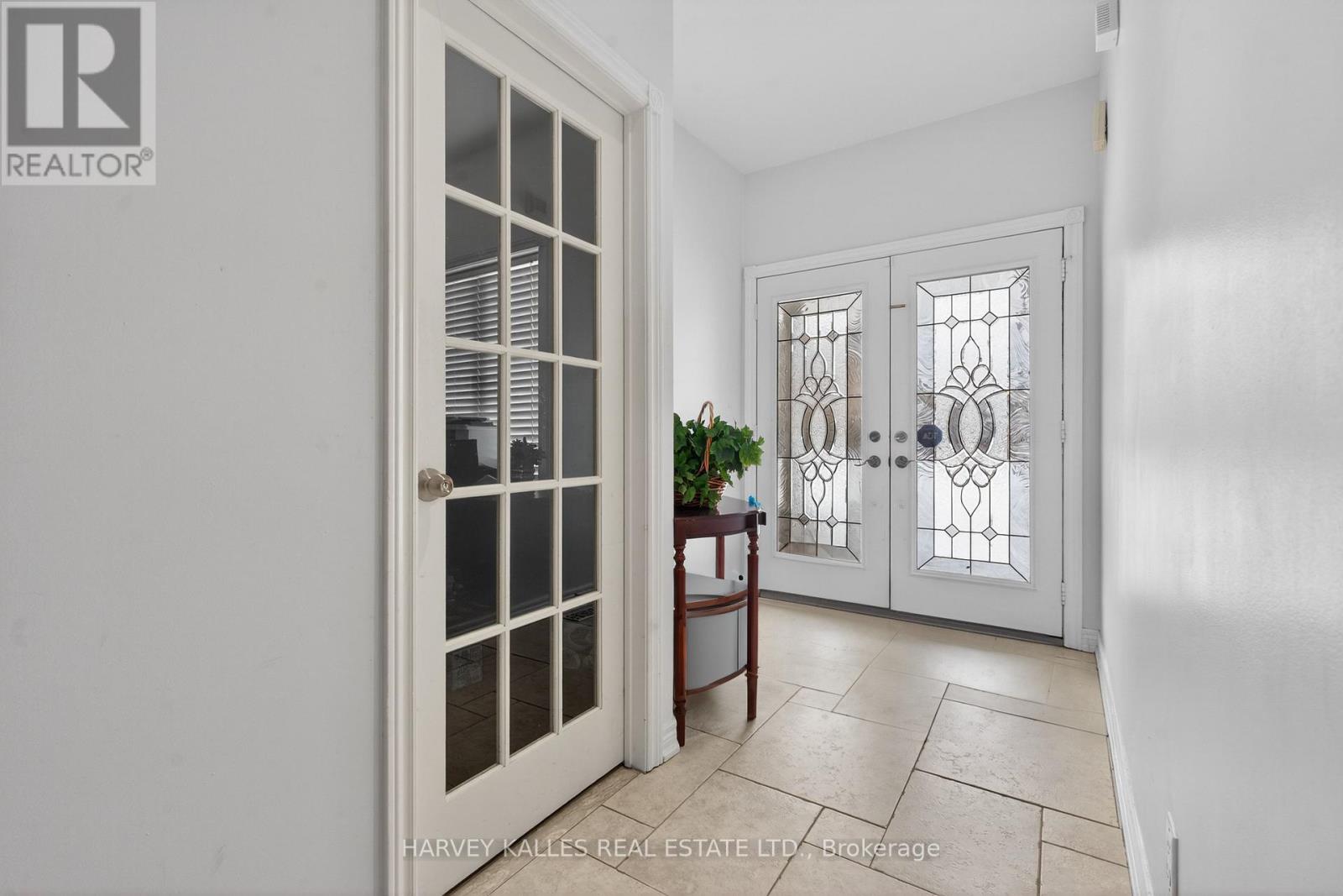 60 WOLFSON CRESCENT - Photo 2 of 46, Richmond Hill (Oak Ridges Lake Wilcox), Ontario