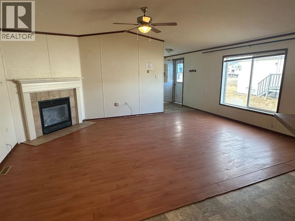 223 Mawdsley Crescent - Photo 3 of 17, Grande Cache, Alberta