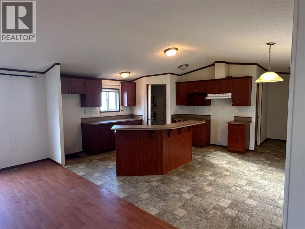 223 Mawdsley Crescent - Photo 5 of 17, Grande Cache, Alberta