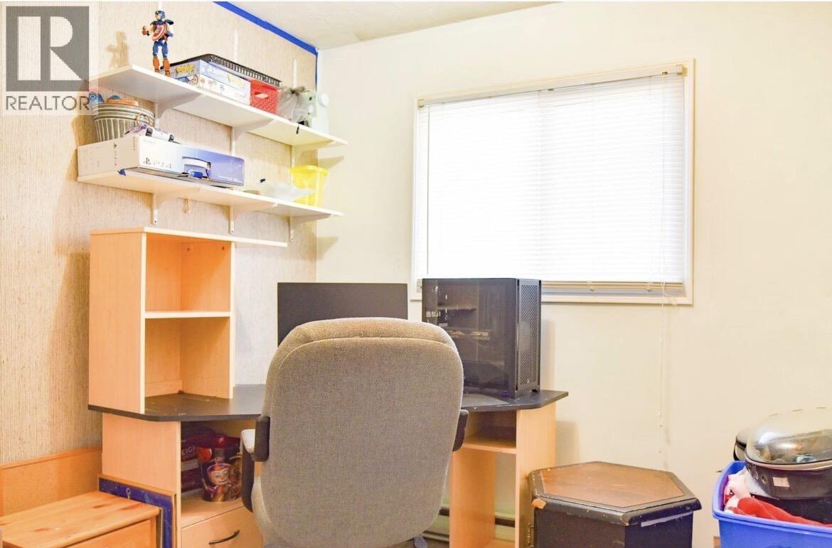 #125-4529 STRAUME Avenue, Terrace