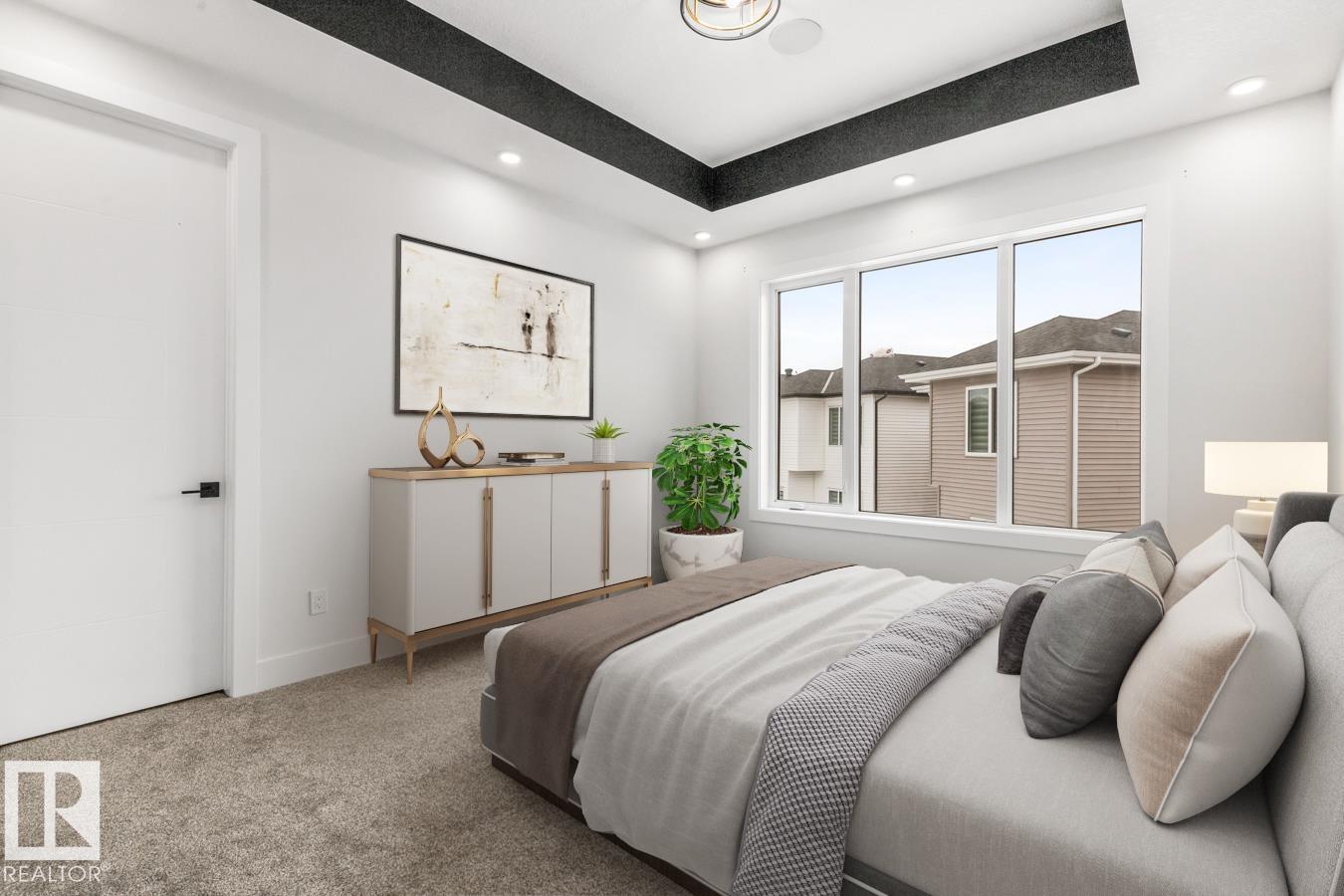 5804 SOLEIL BV, Beaumont