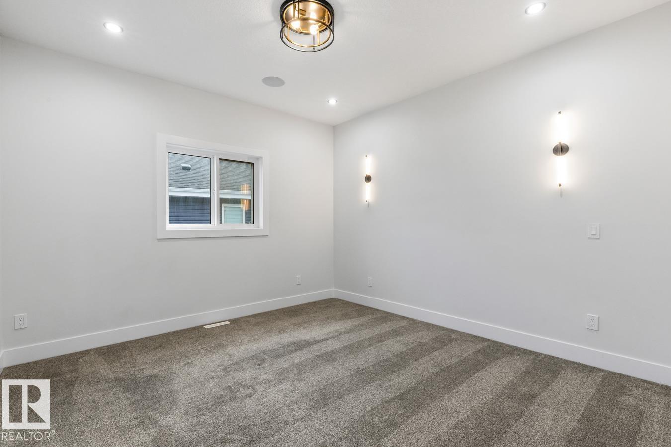 5804 SOLEIL BV, Beaumont