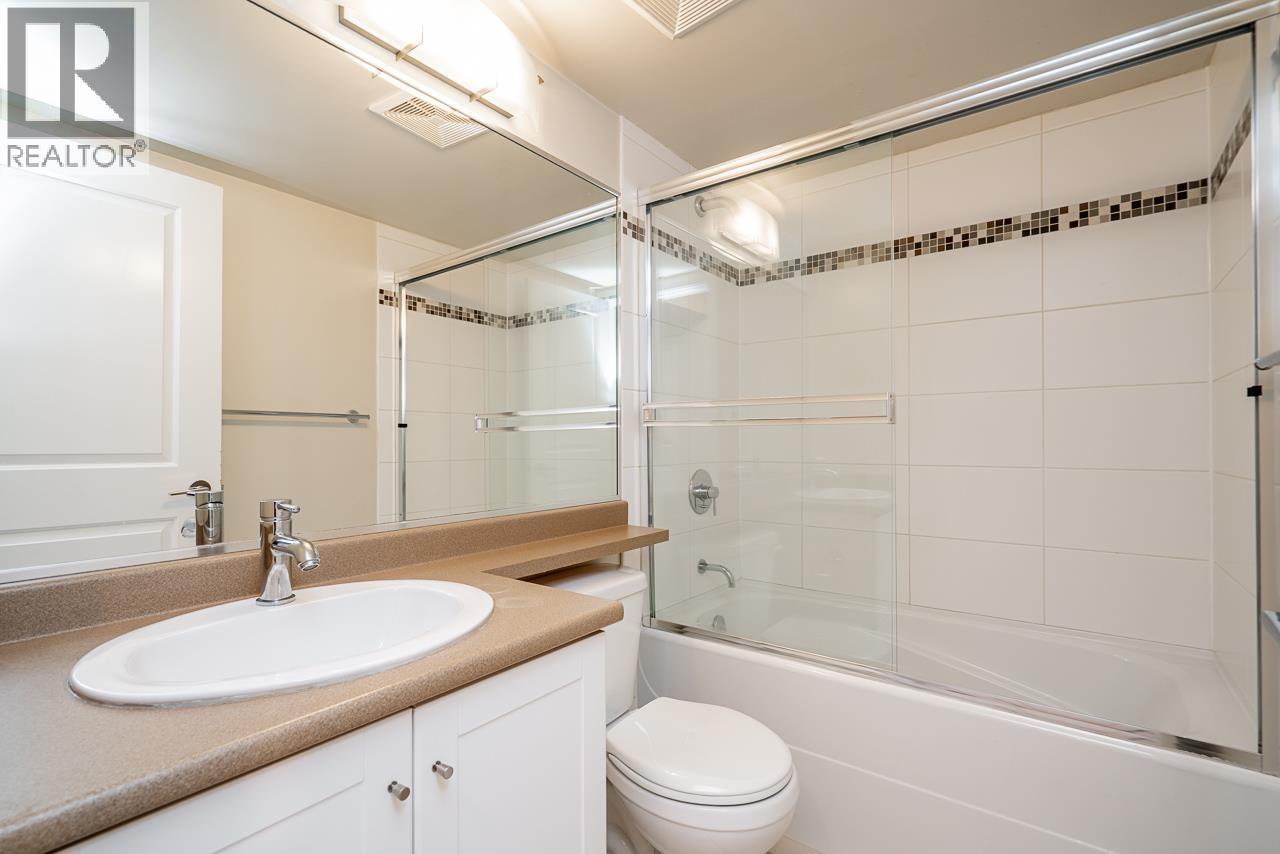 507 814 ROYAL AVENUE, New Westminster