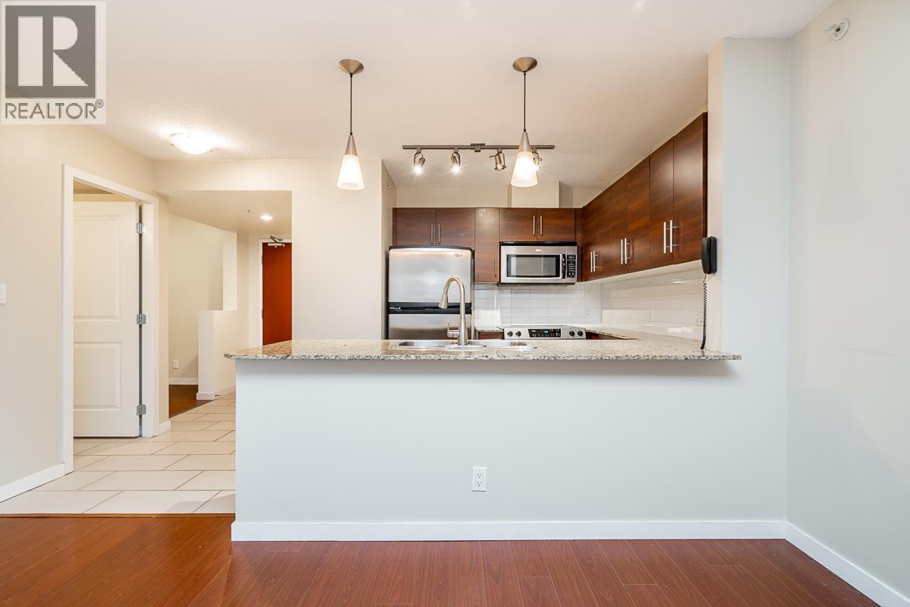 507 814 ROYAL AVENUE, New Westminster