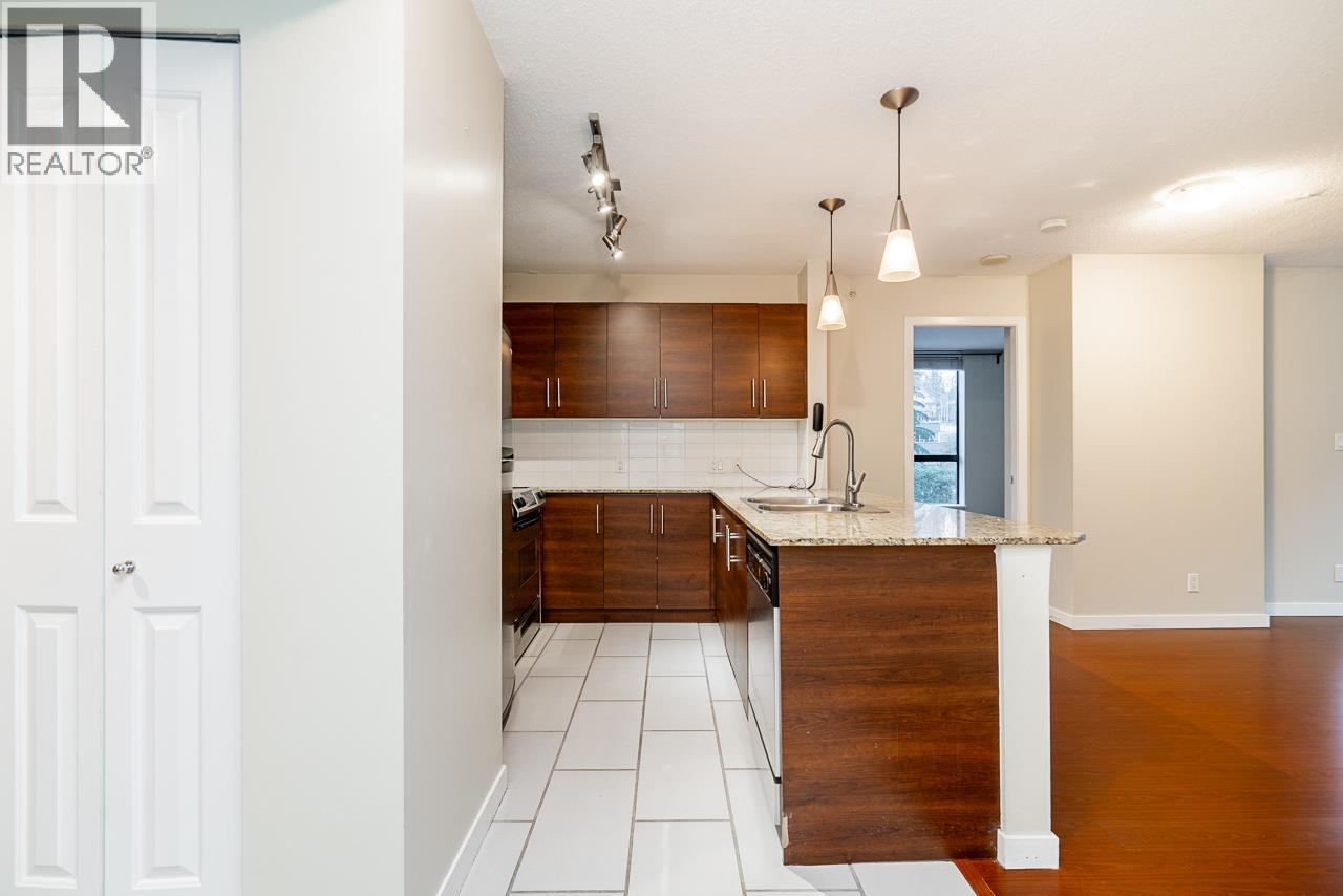 507 814 ROYAL AVENUE, New Westminster