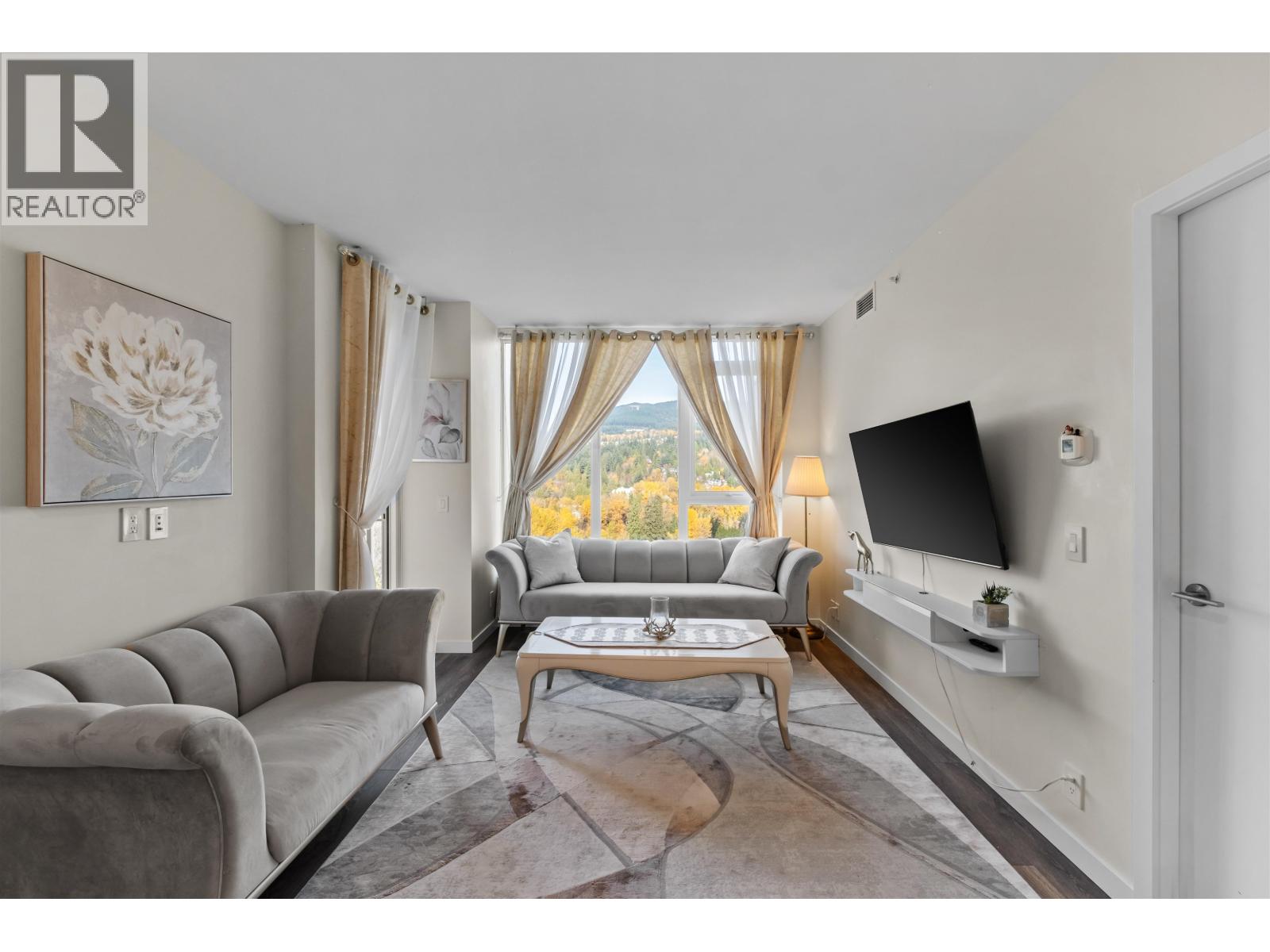 1601 305 MORRISSEY ROAD, Port Moody