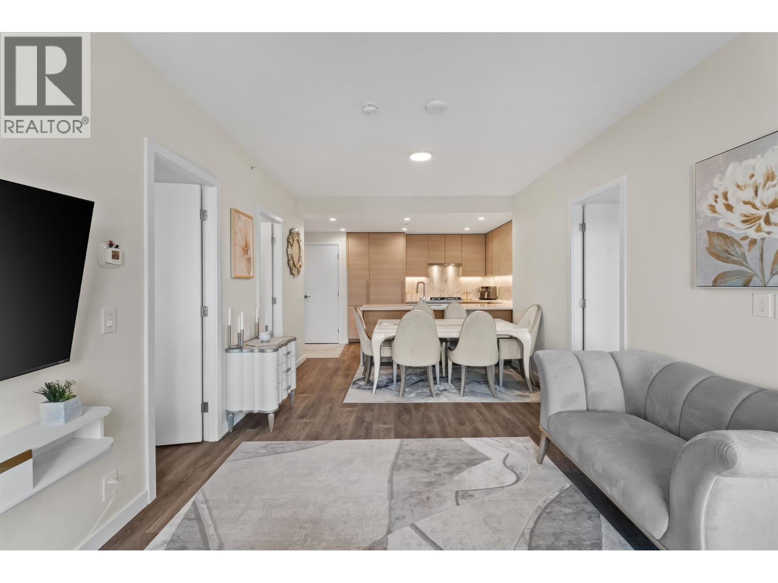 1601 305 MORRISSEY ROAD, Port Moody