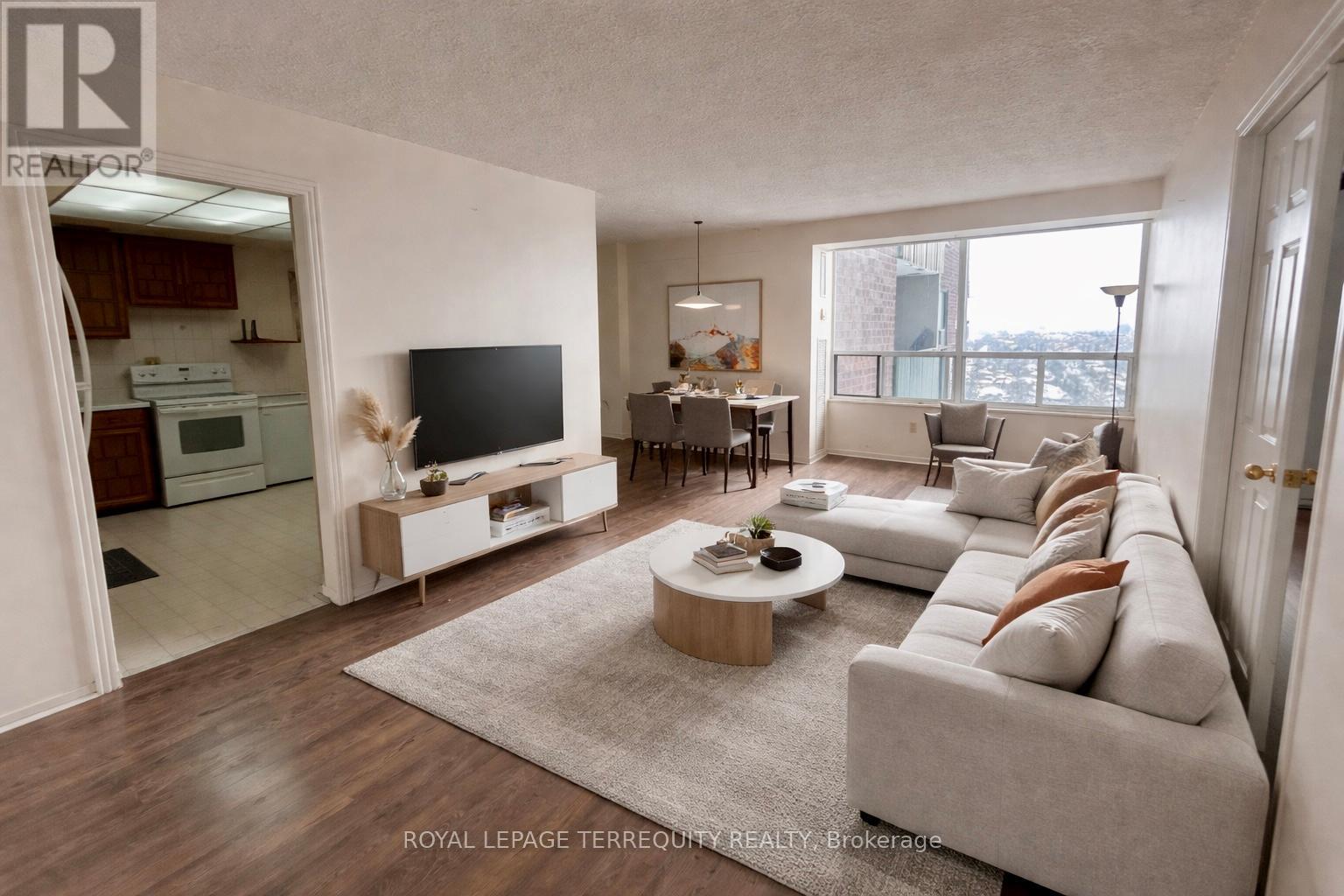 10 Muirhead Road 2004