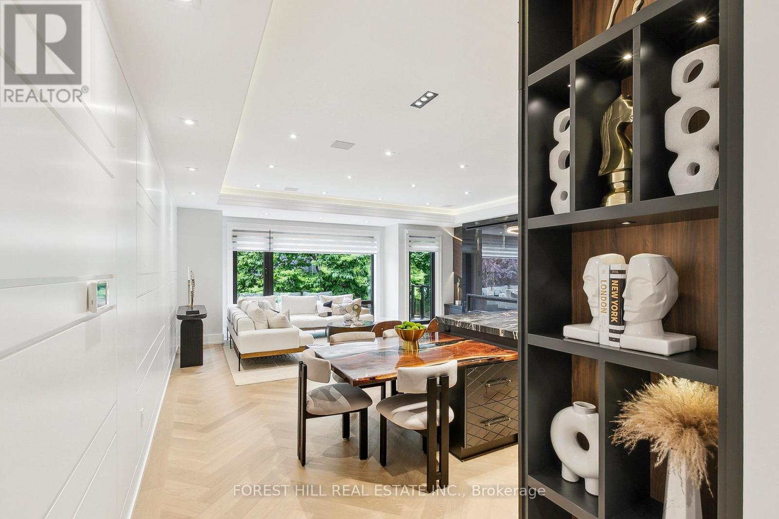 Listing photo of 12 OTTER CRESCENT