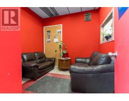 6 Oakland Avenue, Elliot Lake, ON P5A2T1 Photo 12