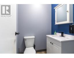 6 Oakland Avenue, Elliot Lake, ON P5A2T1 Photo 21