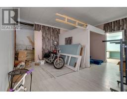 6 Oakland Avenue, Elliot Lake, ON P5A2T1 Photo 24