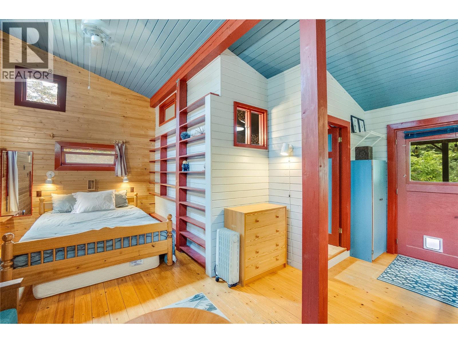 8780 MARTENS ROAD - 19