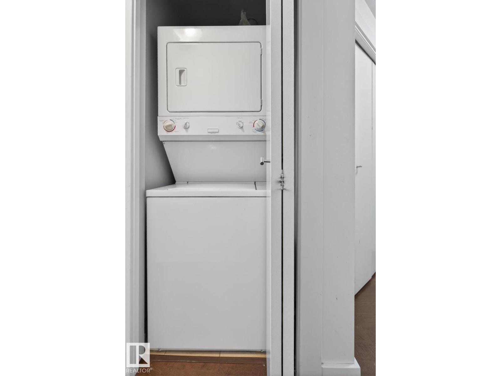 #2504 10152 104 ST NW, Edmonton