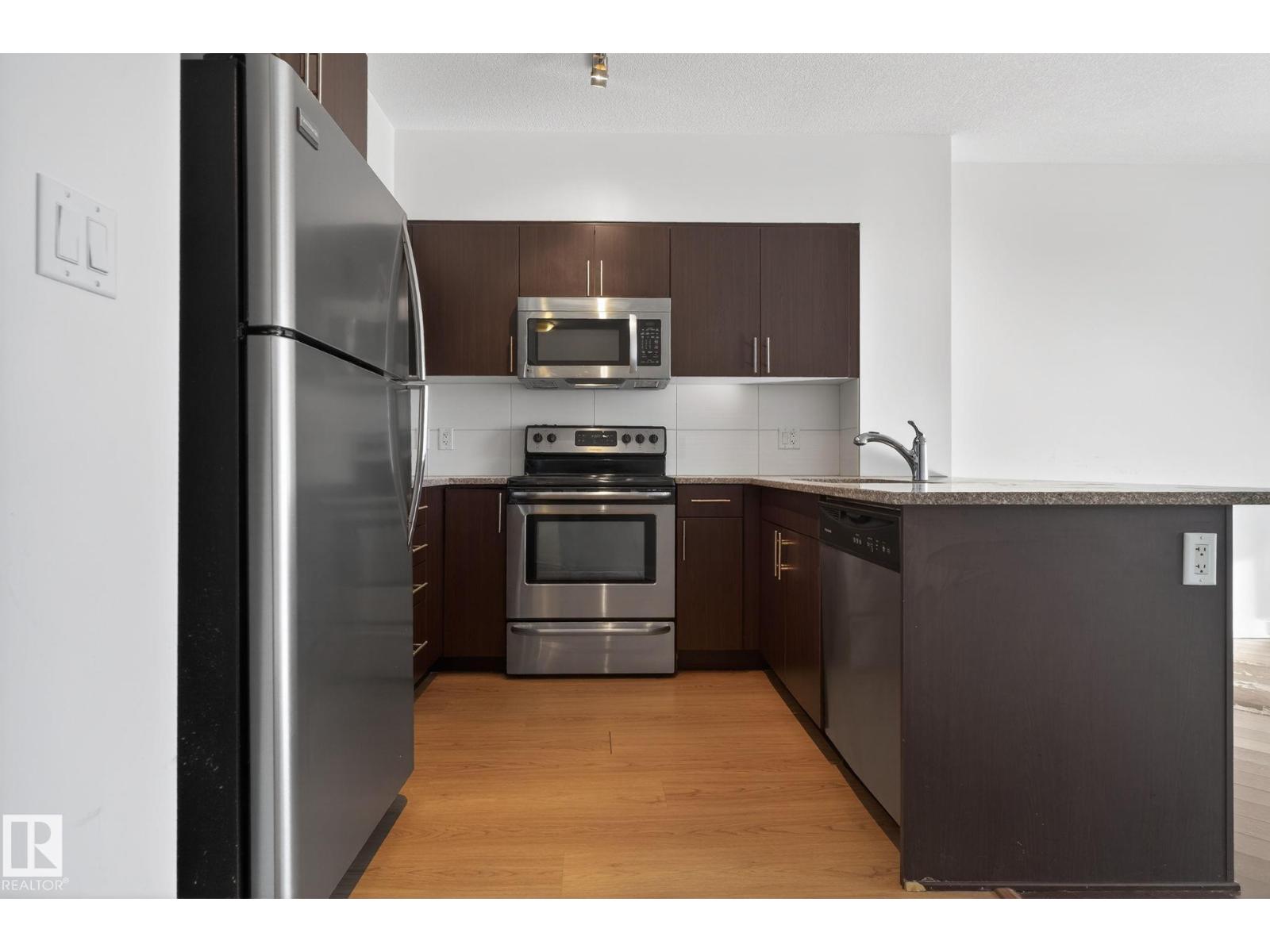 #2504 10152 104 ST NW - 9
