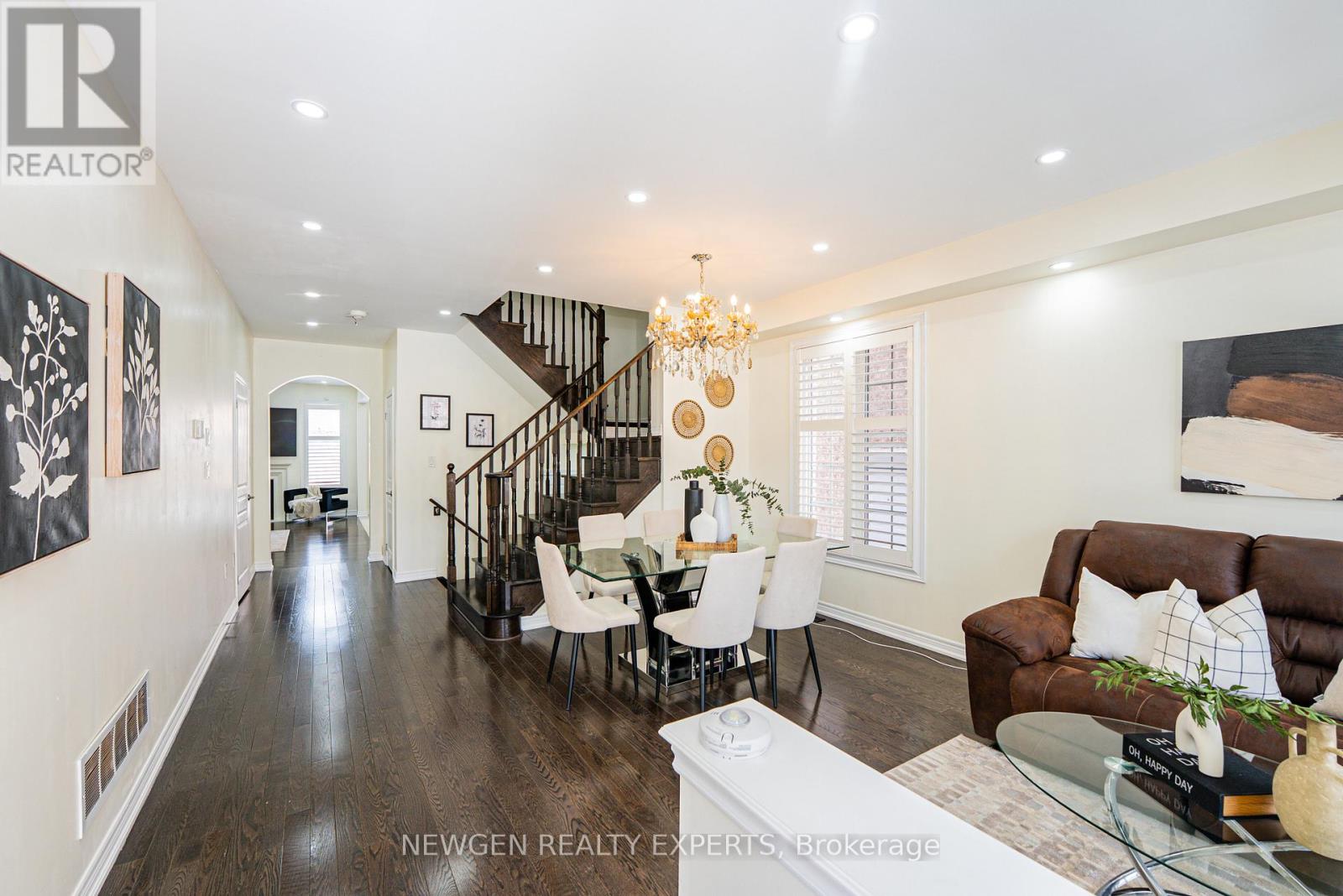 38 BONNIE BRAES DRIVE - Photo 5 of 49, Brampton (Credit Valley), Ontario