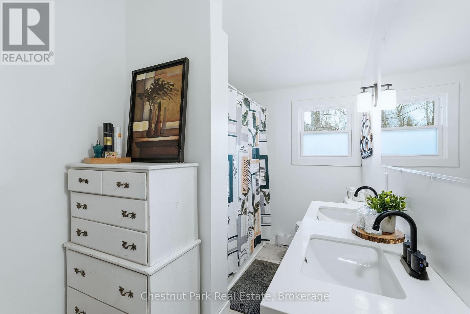324 BRYANT STREET, South Bruce Peninsula, Ontario