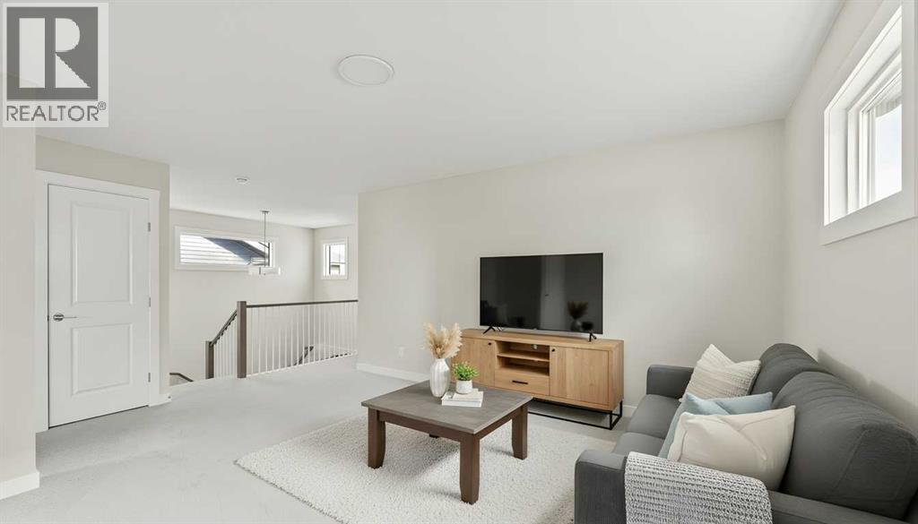 268 Calhoun Crescent NE - Photo 4 of 39, Calgary, Alberta