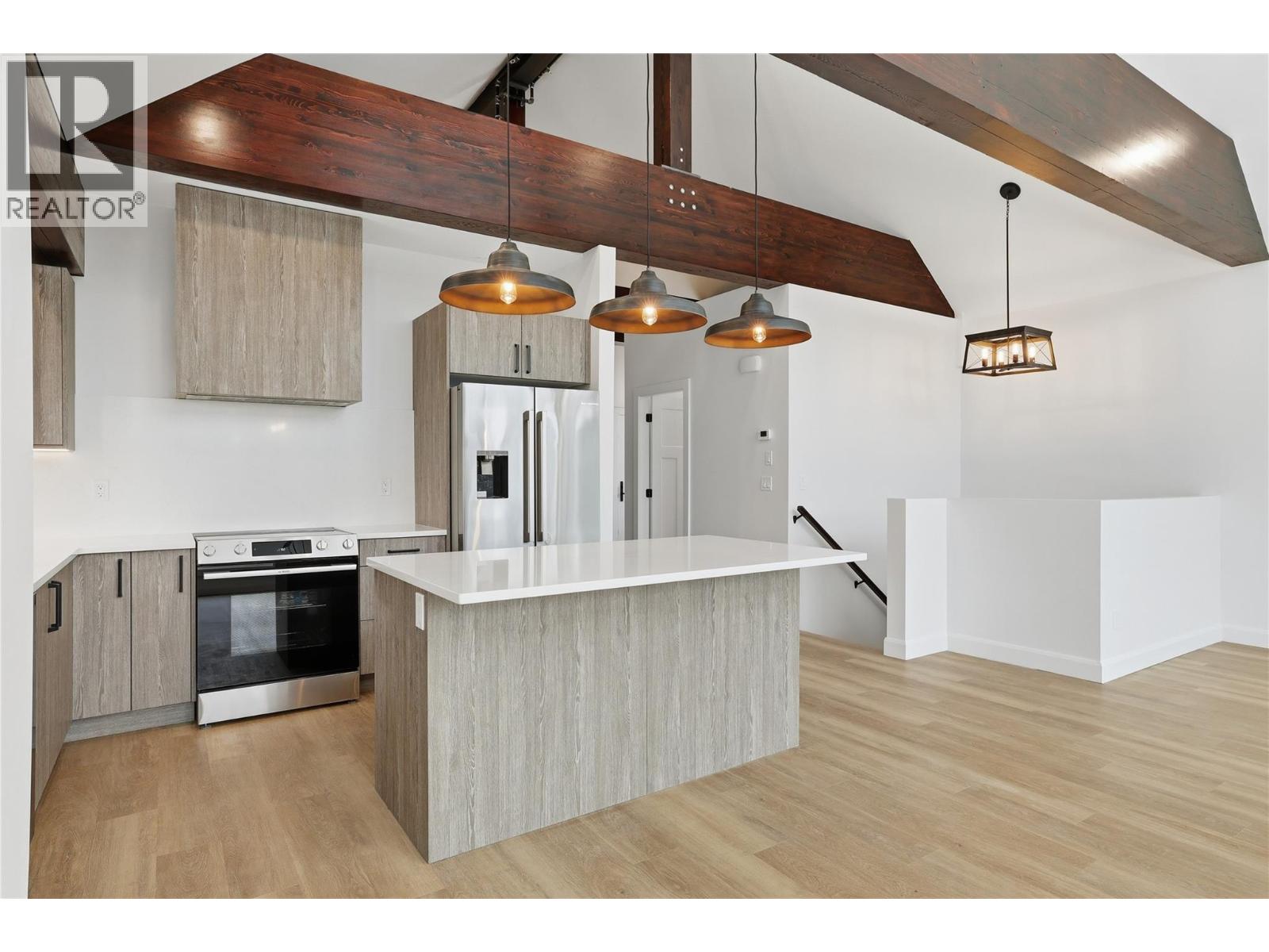  12 Monashee Way, Big White