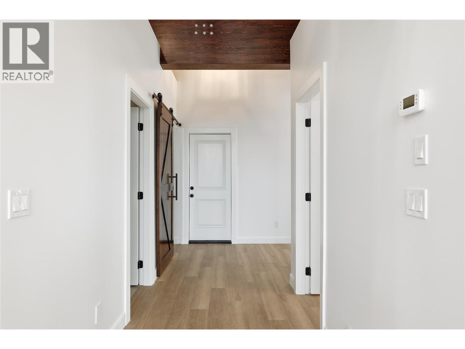  12 Monashee Way, Big White