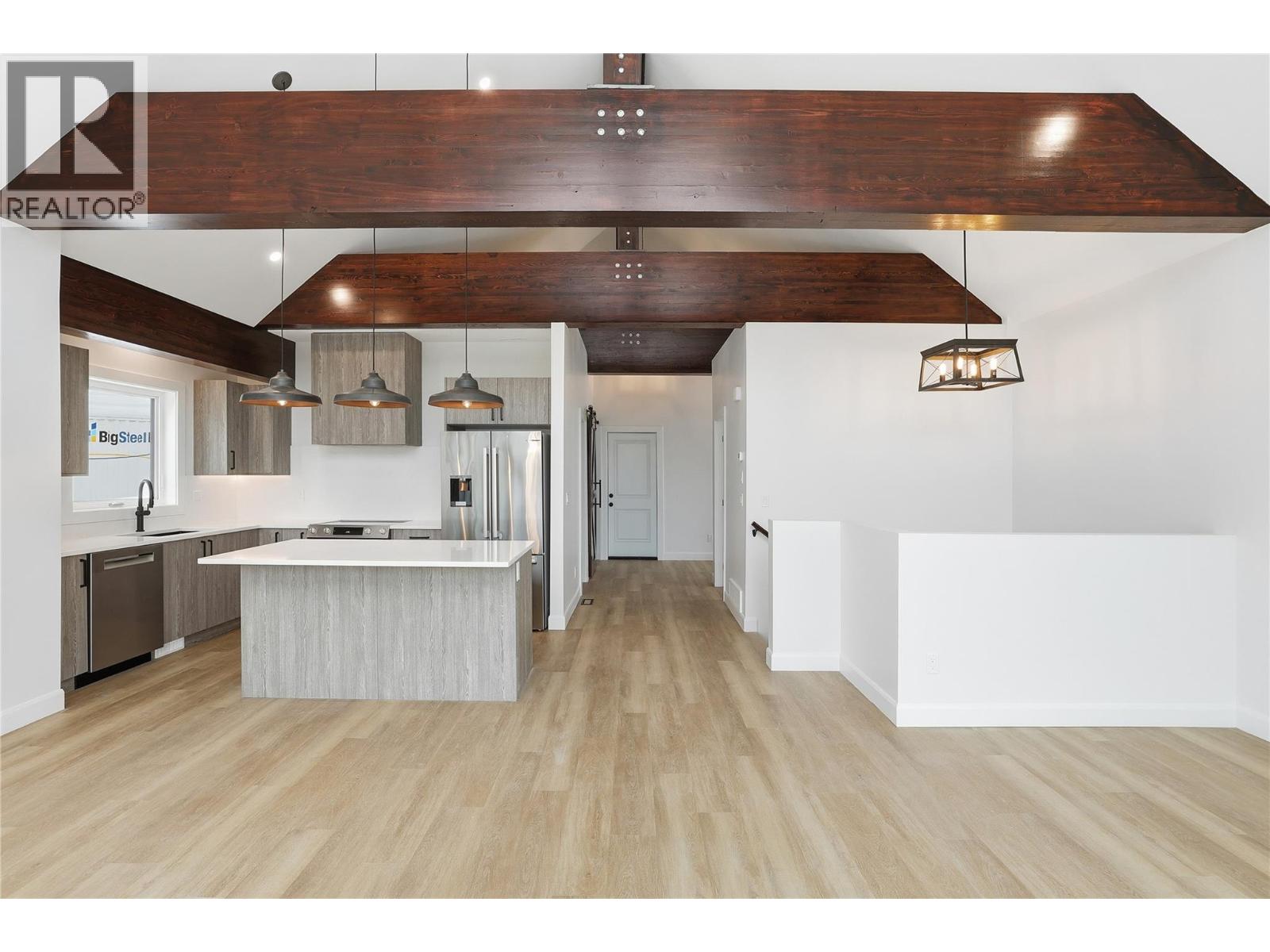  12 Monashee Way, Big White