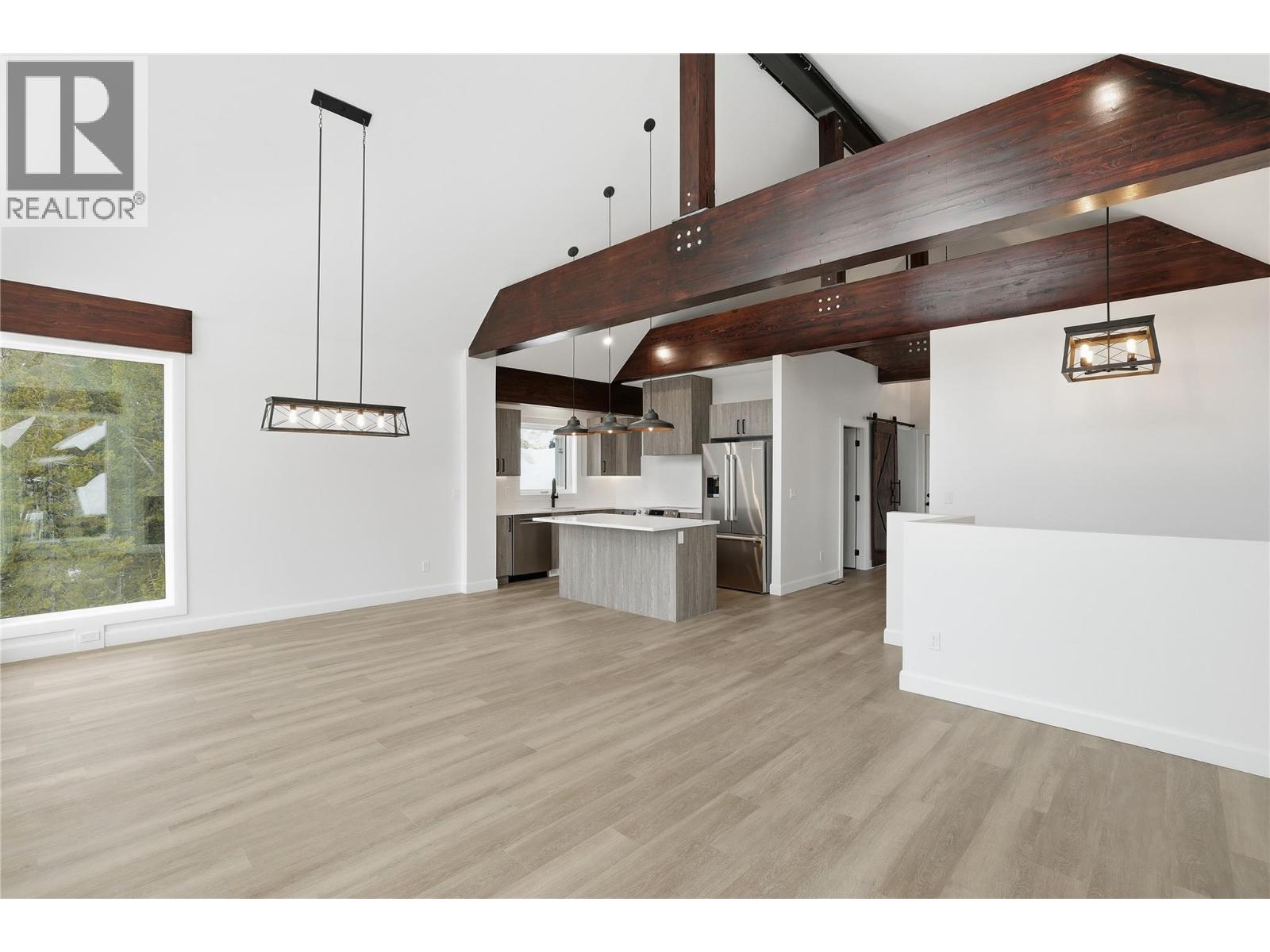  12 Monashee Way, Big White