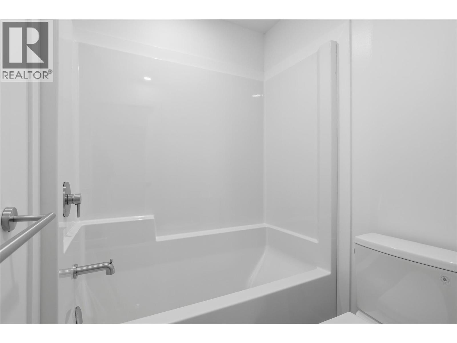  12 Monashee Way, Big White