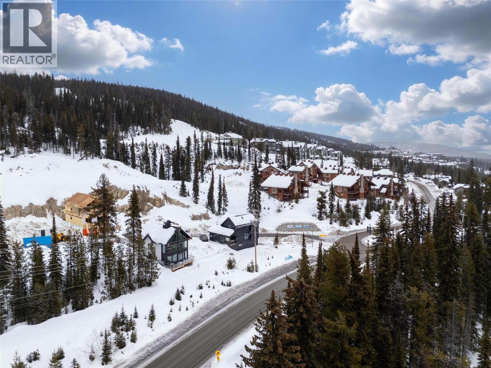  12 Monashee Way, Big White