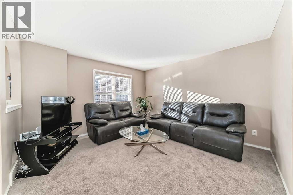 Single Family House for Sale in  Saddlebrook Common NE Saddle Ridge Calgary 