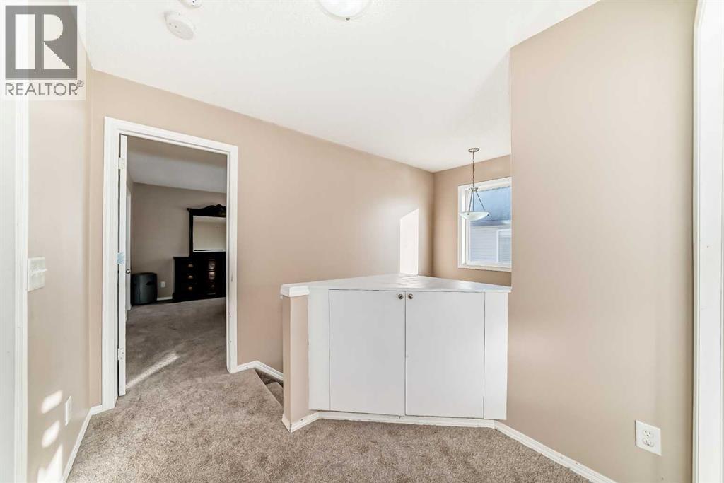 Single Family House for Sale in  Saddlebrook Common NE Saddle Ridge Calgary 