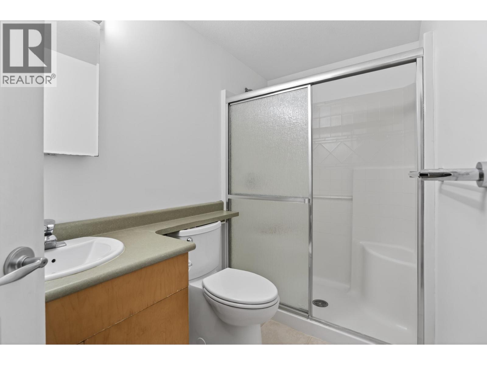 103 108 W ESPLANADE, North Vancouver